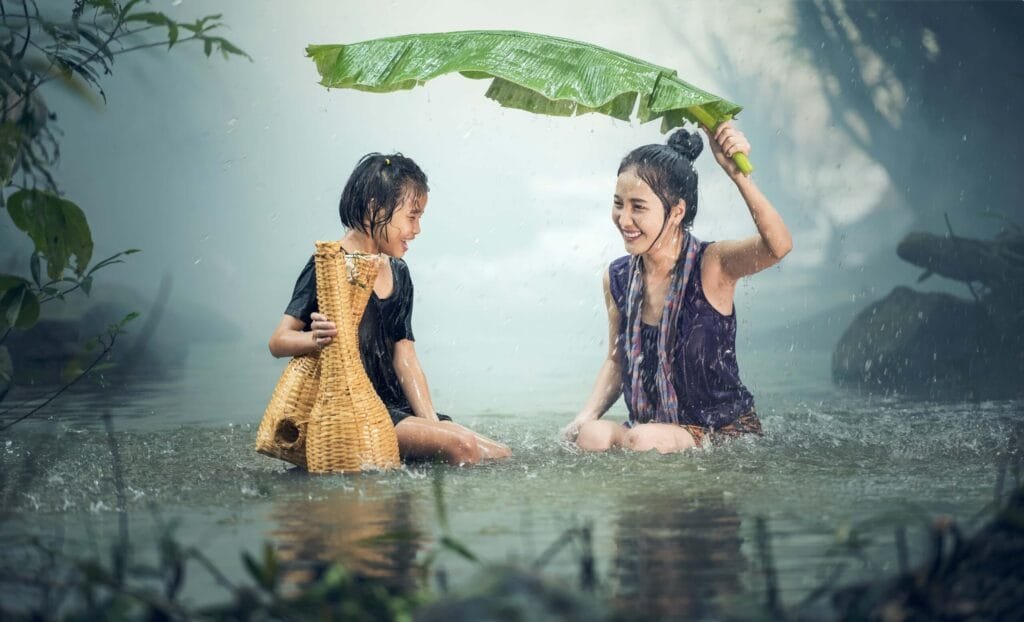 tree water nature grass outdoor people 1026036 pxhere.com min